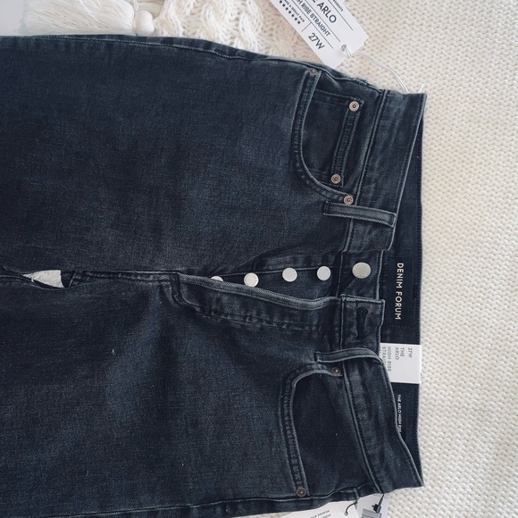 ✨Aritzia✨ Denim Forum Arlo Straight Leg Jean - Picture 8 of 13